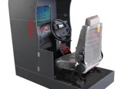 2012年新版软件供应型汽车驾驶模拟器 汽摩教学器材的创新升级